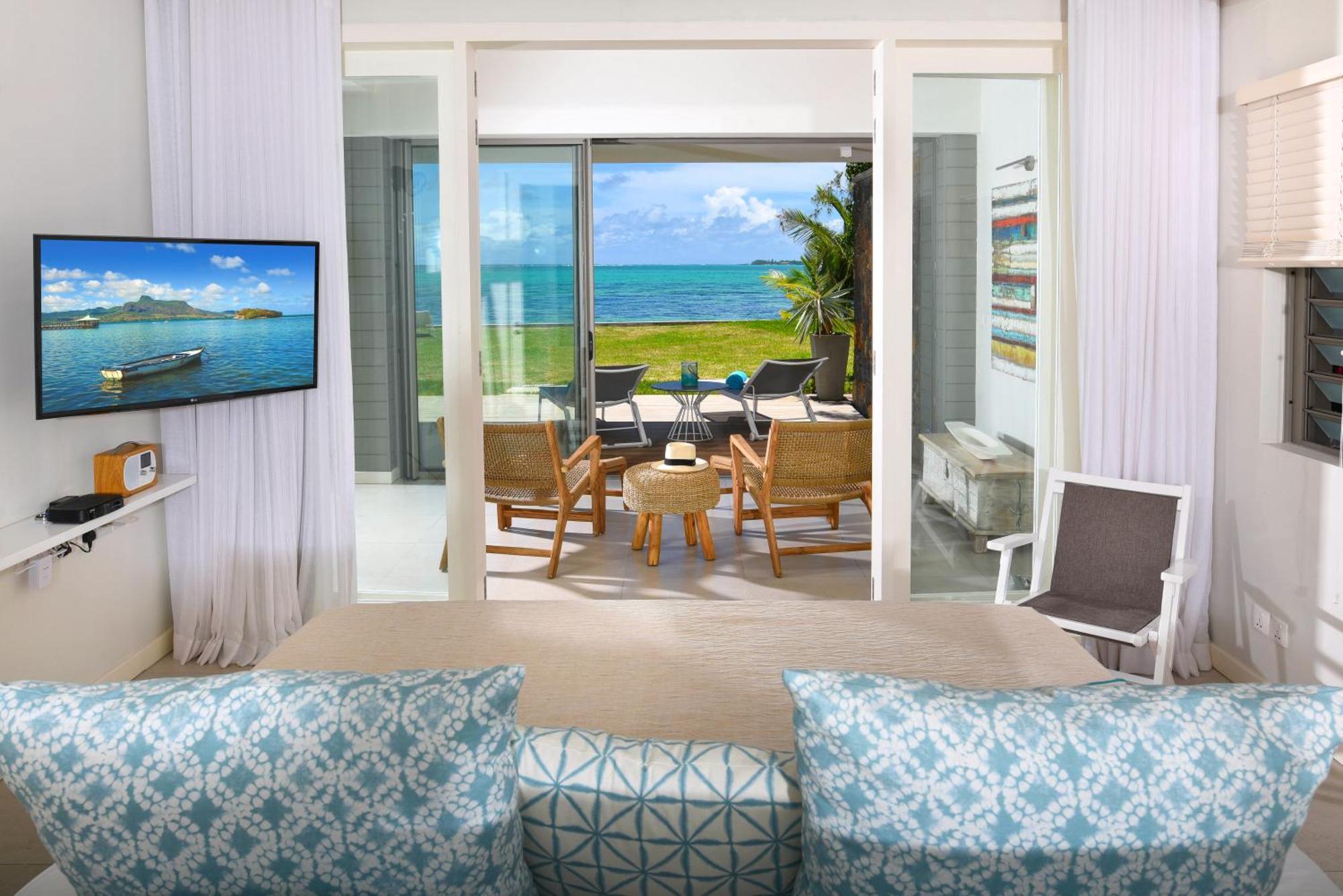 Apartment Beachfront & Pool *