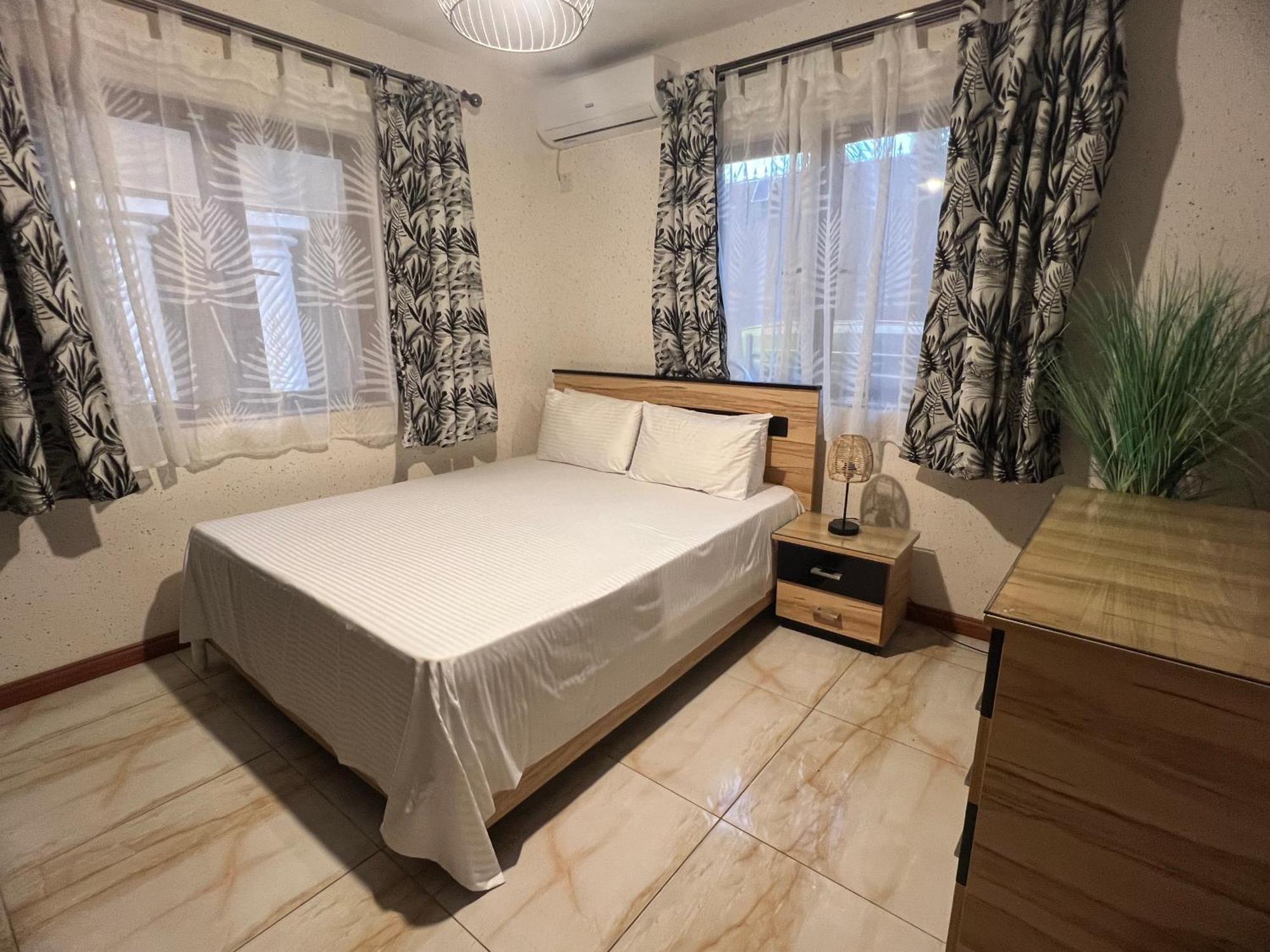 Apartment Sunshine Paradise - - 150m