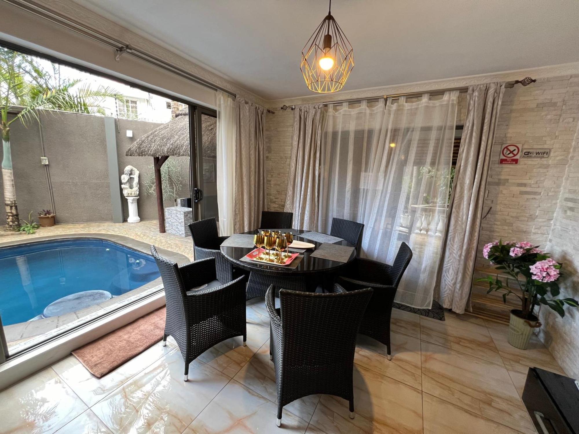Sunshine Paradise - - 150m Trou aux Biches