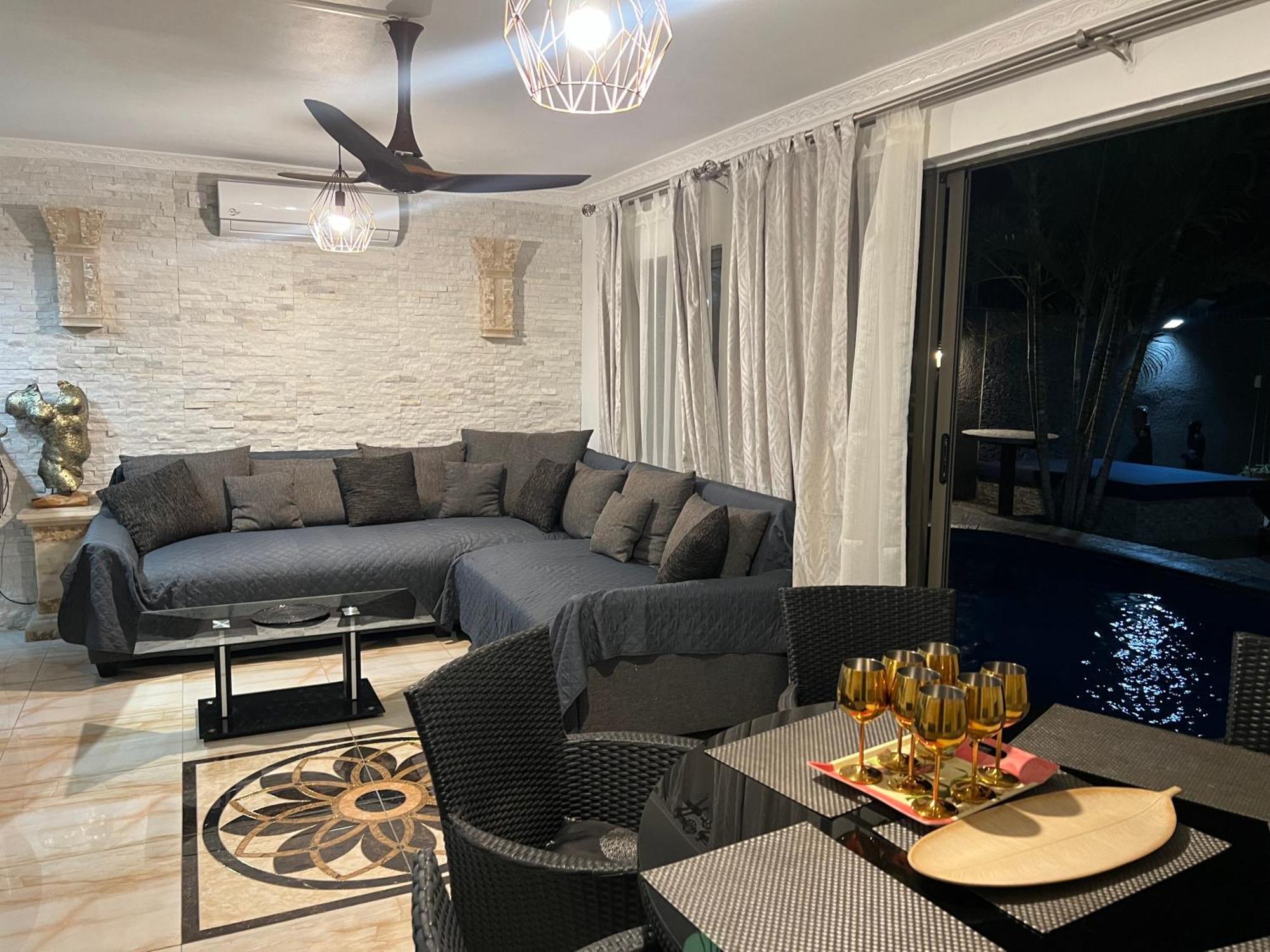 Apartment Sunshine Paradise - - 150m *