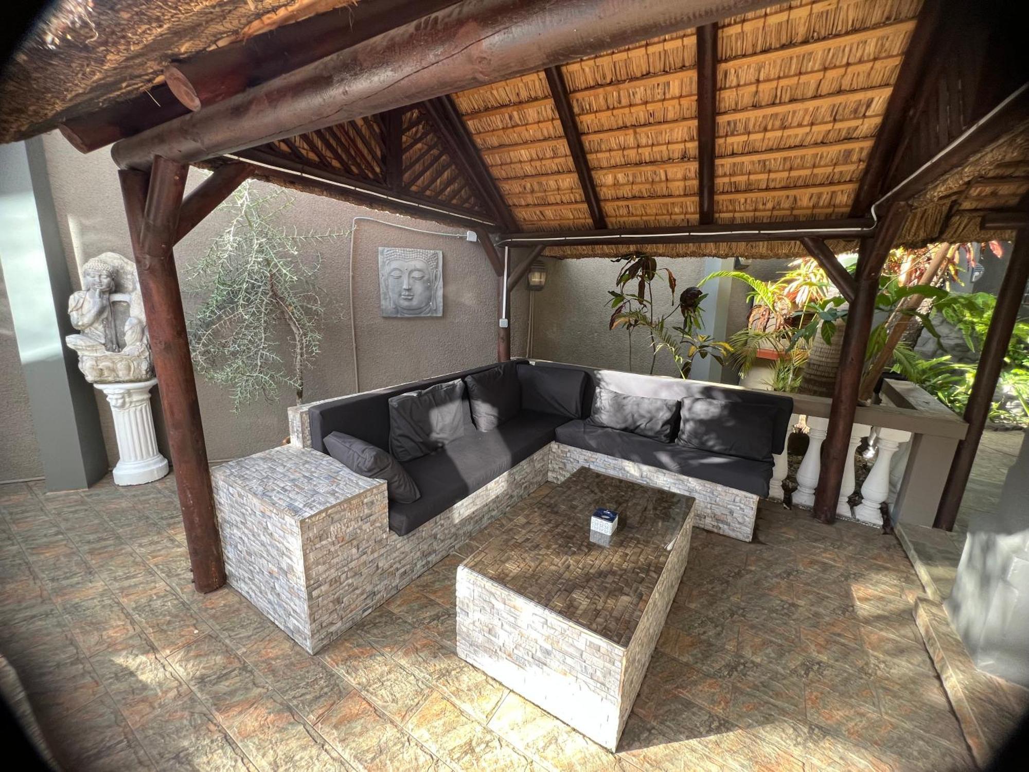 Sunshine Paradise - - 150m *
