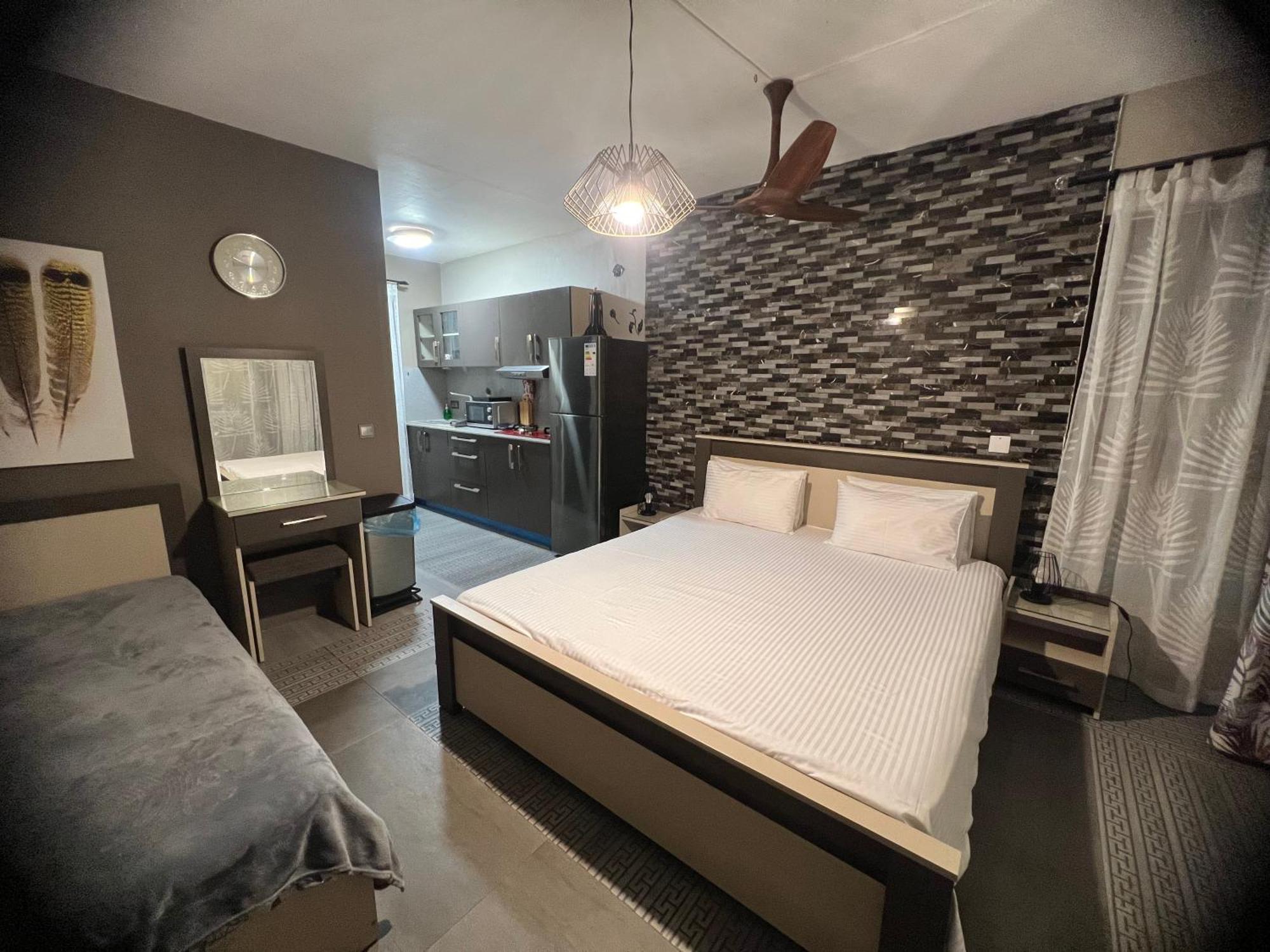Apartment Sunshine Paradise - - 150m *