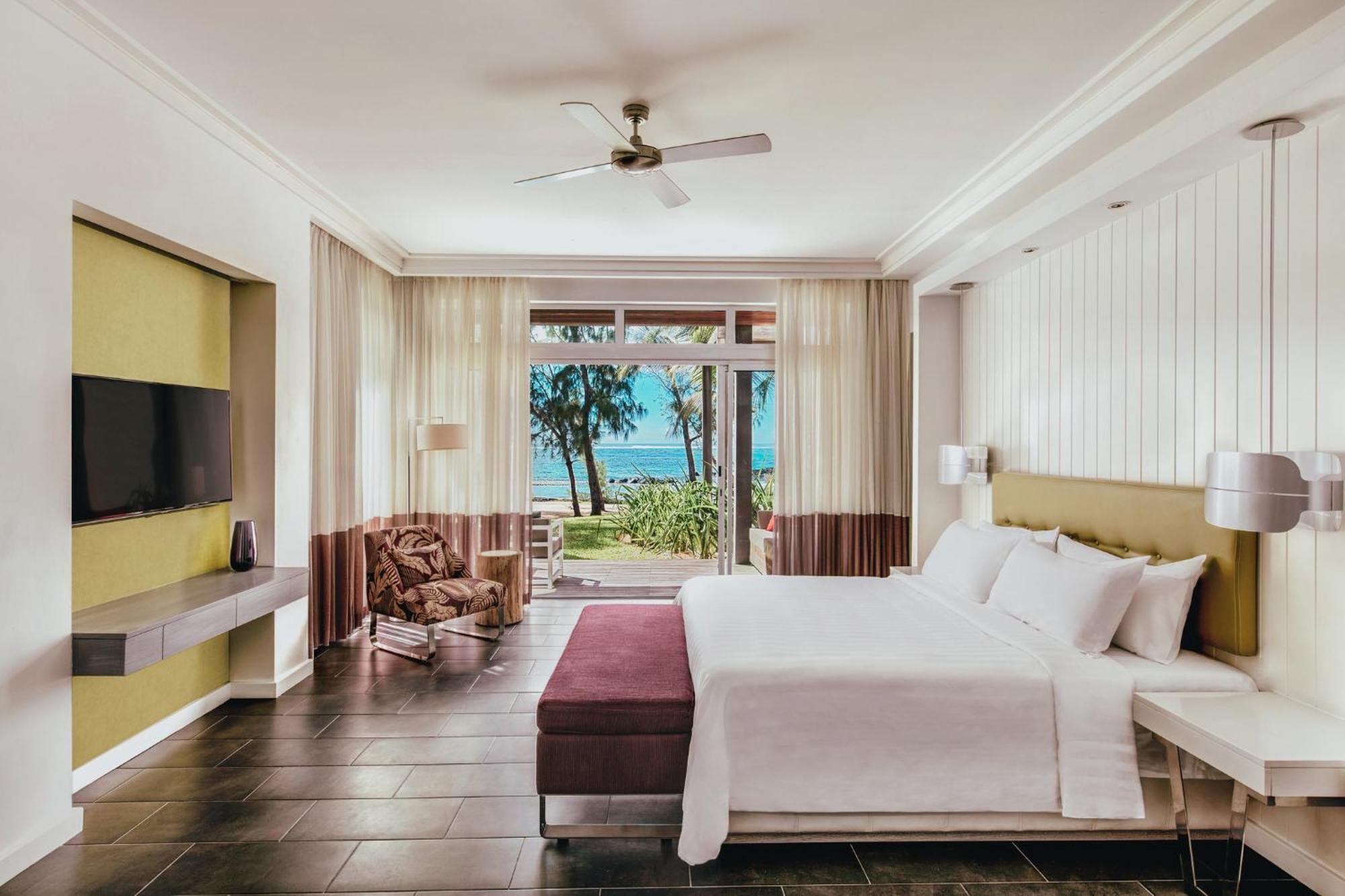 Long A Sunlife 5* Belle Mare