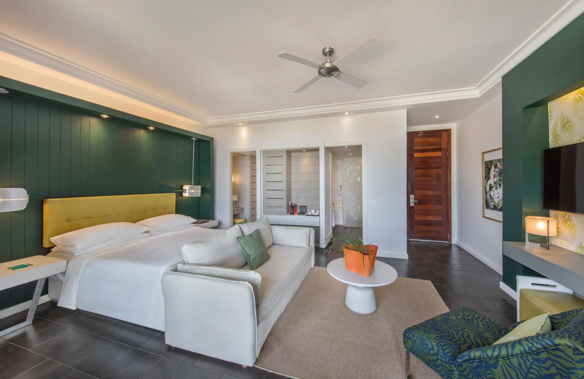 Long A Sunlife 5*