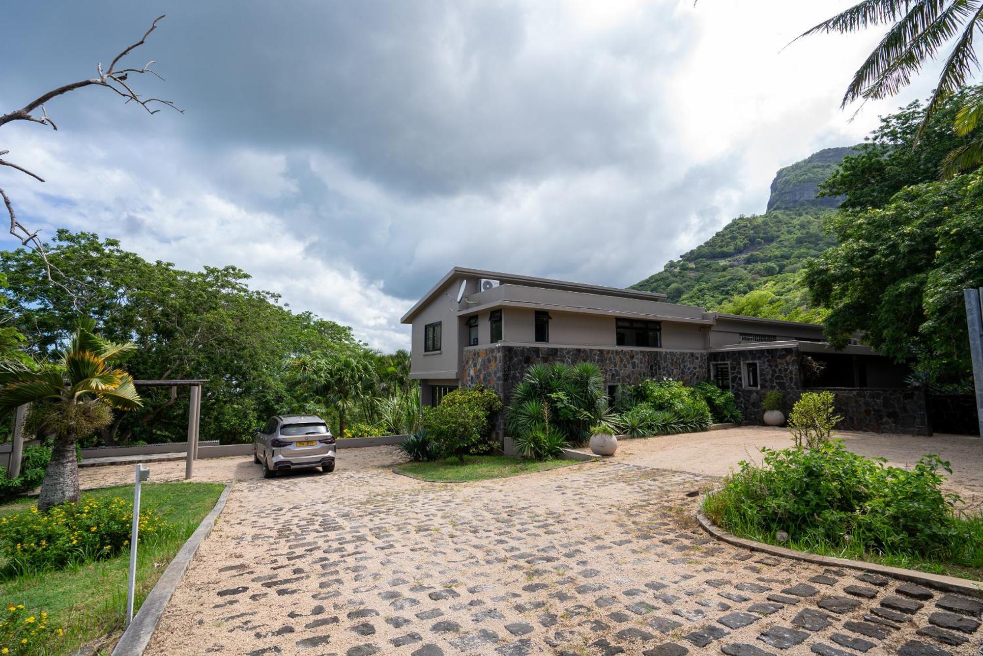 Luxury In Le Morne