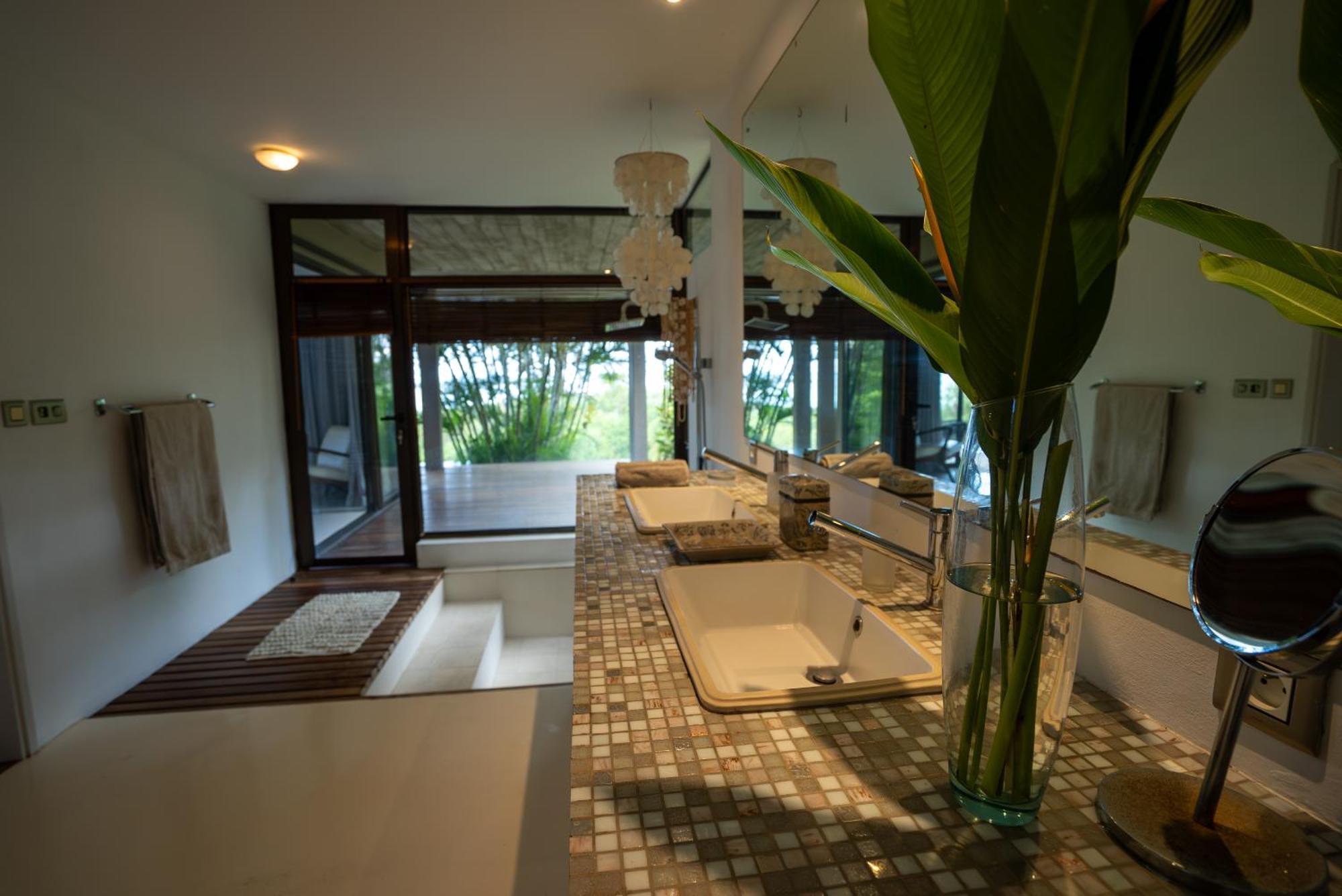 Villa Luxury In *