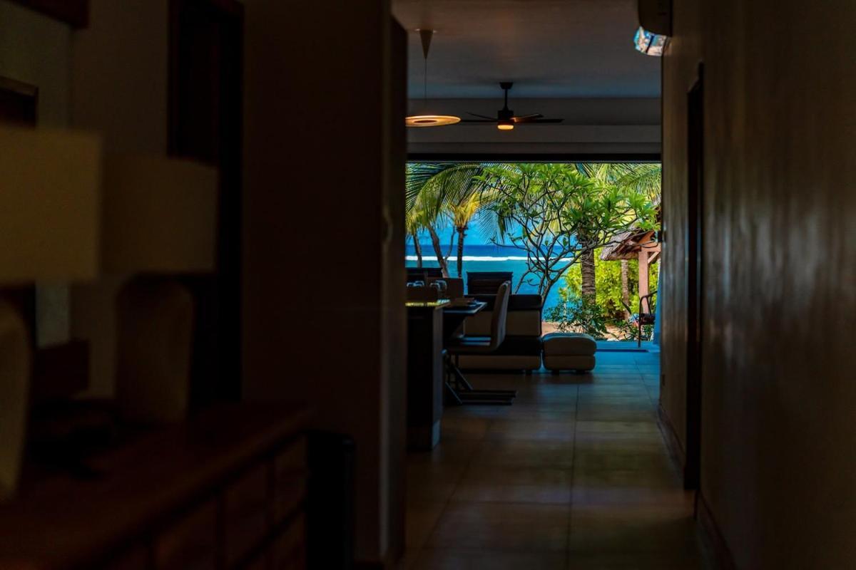 Apartment Beachfront Chic Retreat Poste de Flacq