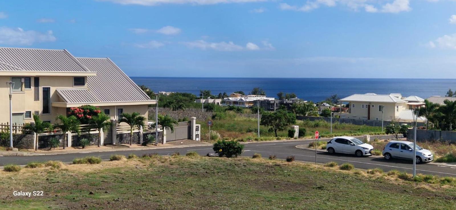 Ocean Views & Stunning Sunsets 1st-floor *