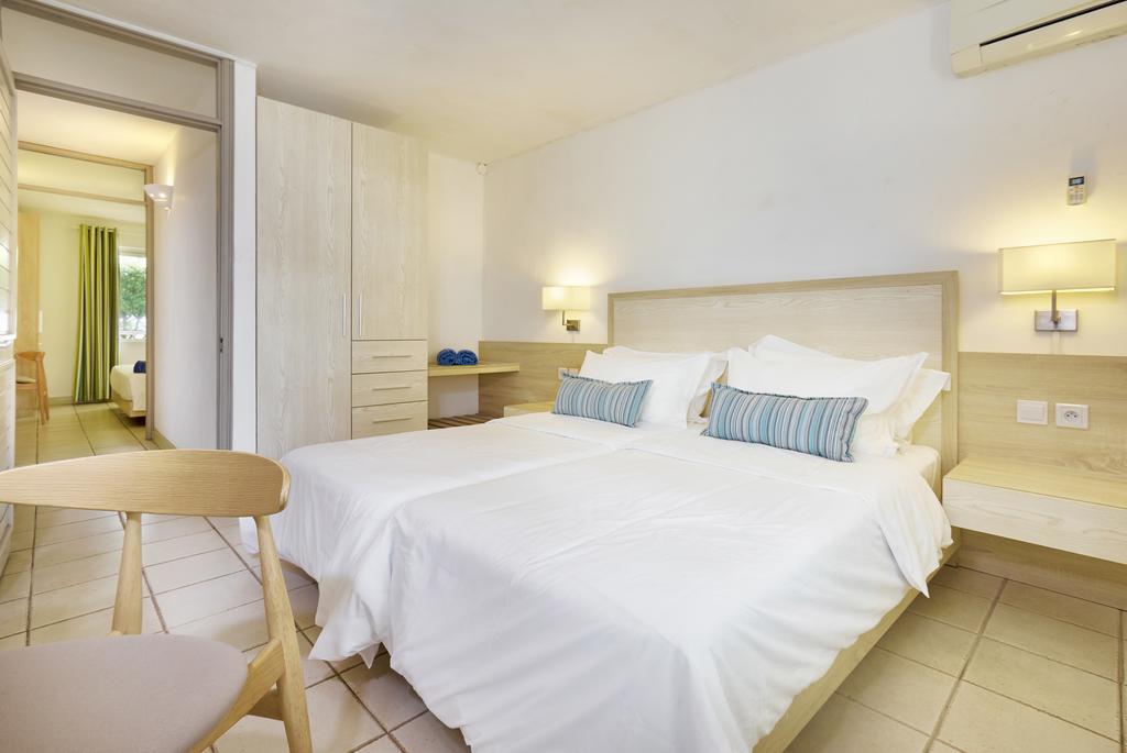 Le Beachclub Aparthotel 3*