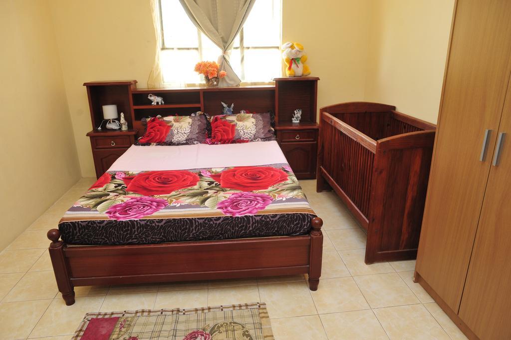 Guest house Chez Ronald Port Mathurin