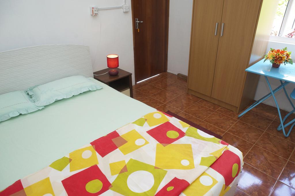 Guest house Chez Ronald Port Mathurin