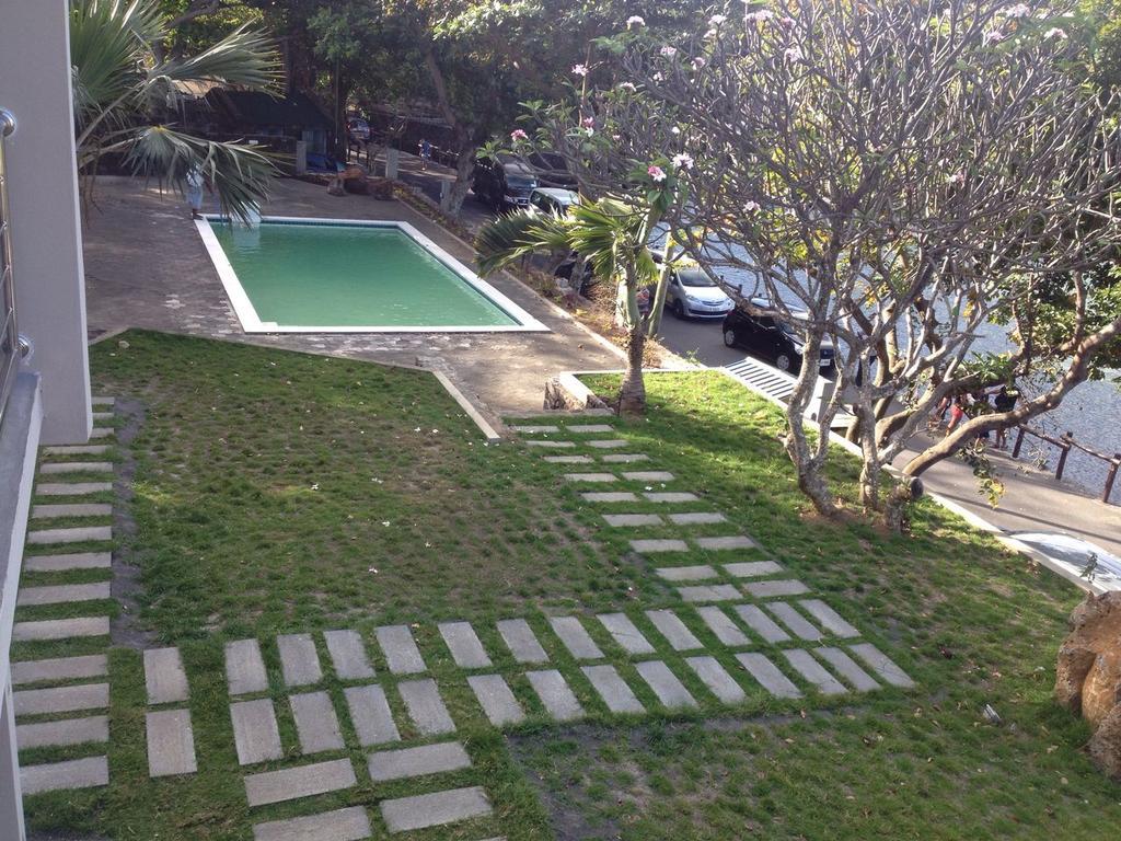 Aparthotel Valmarin Seafront Apartments