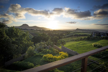 Les Mariannes Wellness Sanctuary Resort