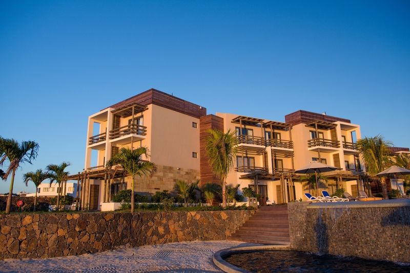 Resort Anelia & 4*