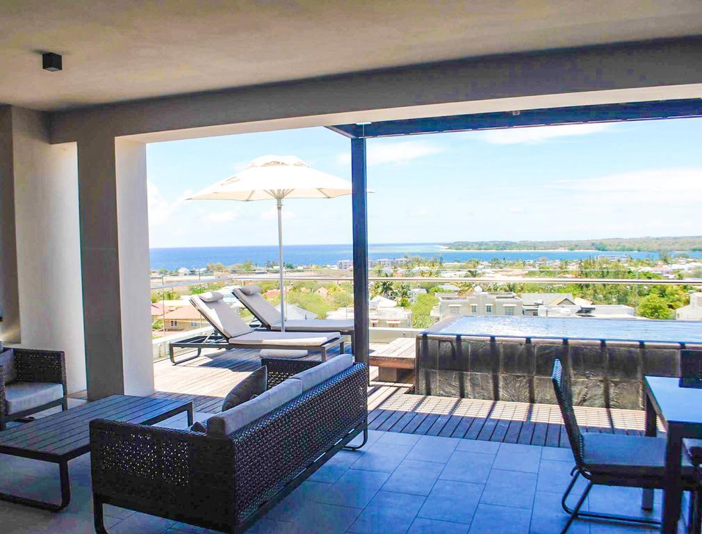 Carlos Bay Luxury Penthouse By Dream Escapes Tamarin