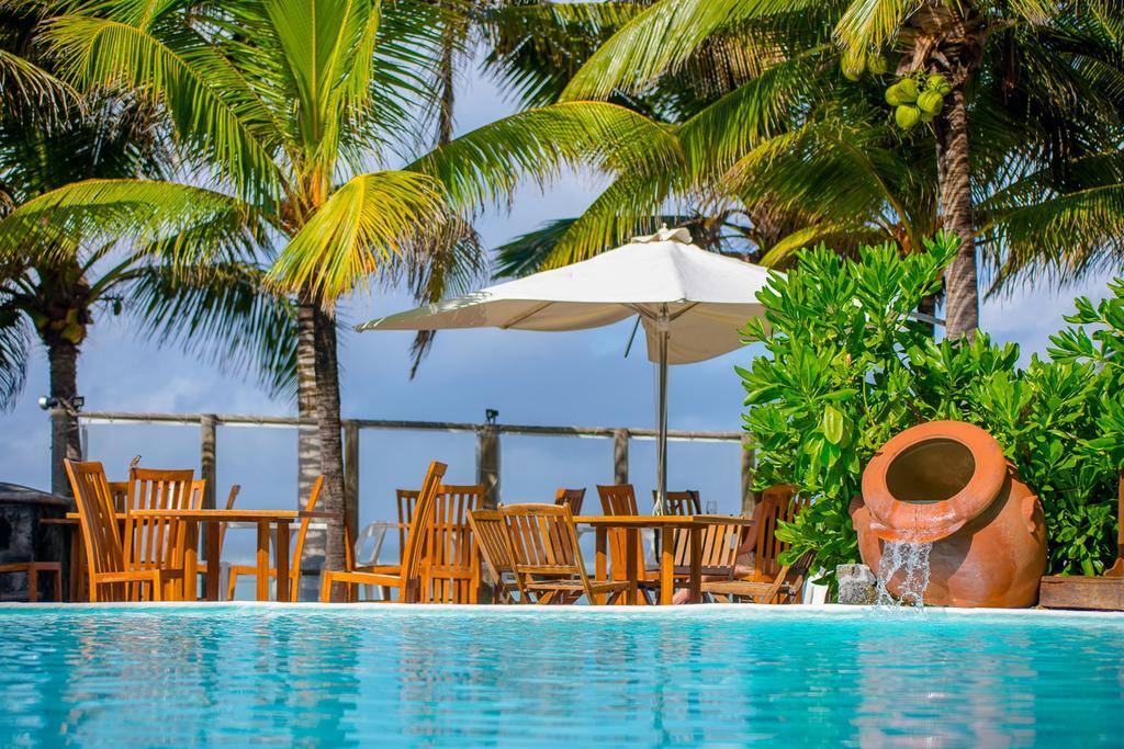 Hotel Le Surcouf &