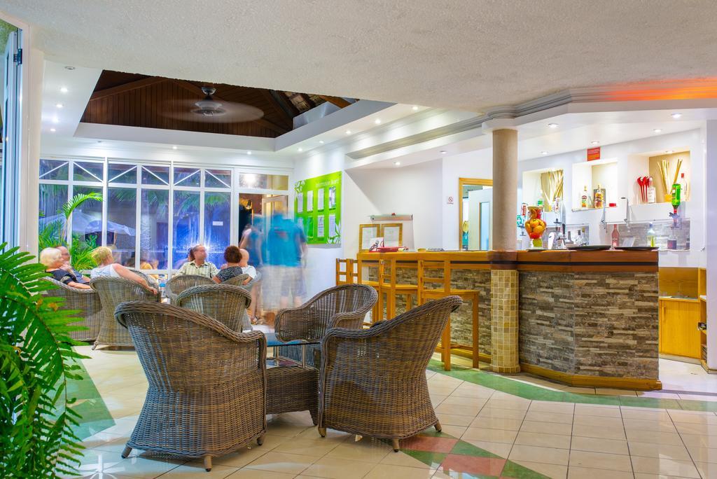 Hotel Le Surcouf & Mauritius