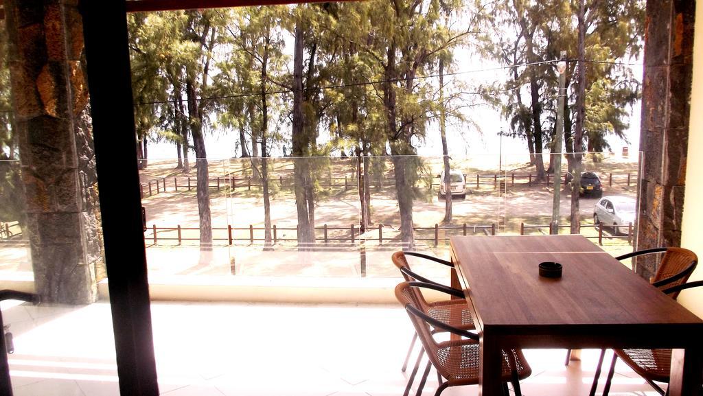 Apartment West Front One No 4 With Seafront - Licensed By Tourism Authority 14977 Mauritius Flic en Flac