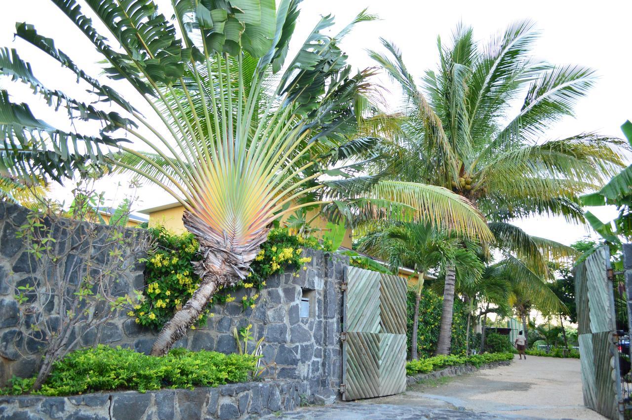Le Du Bonheur & Car Guest house Tamarin