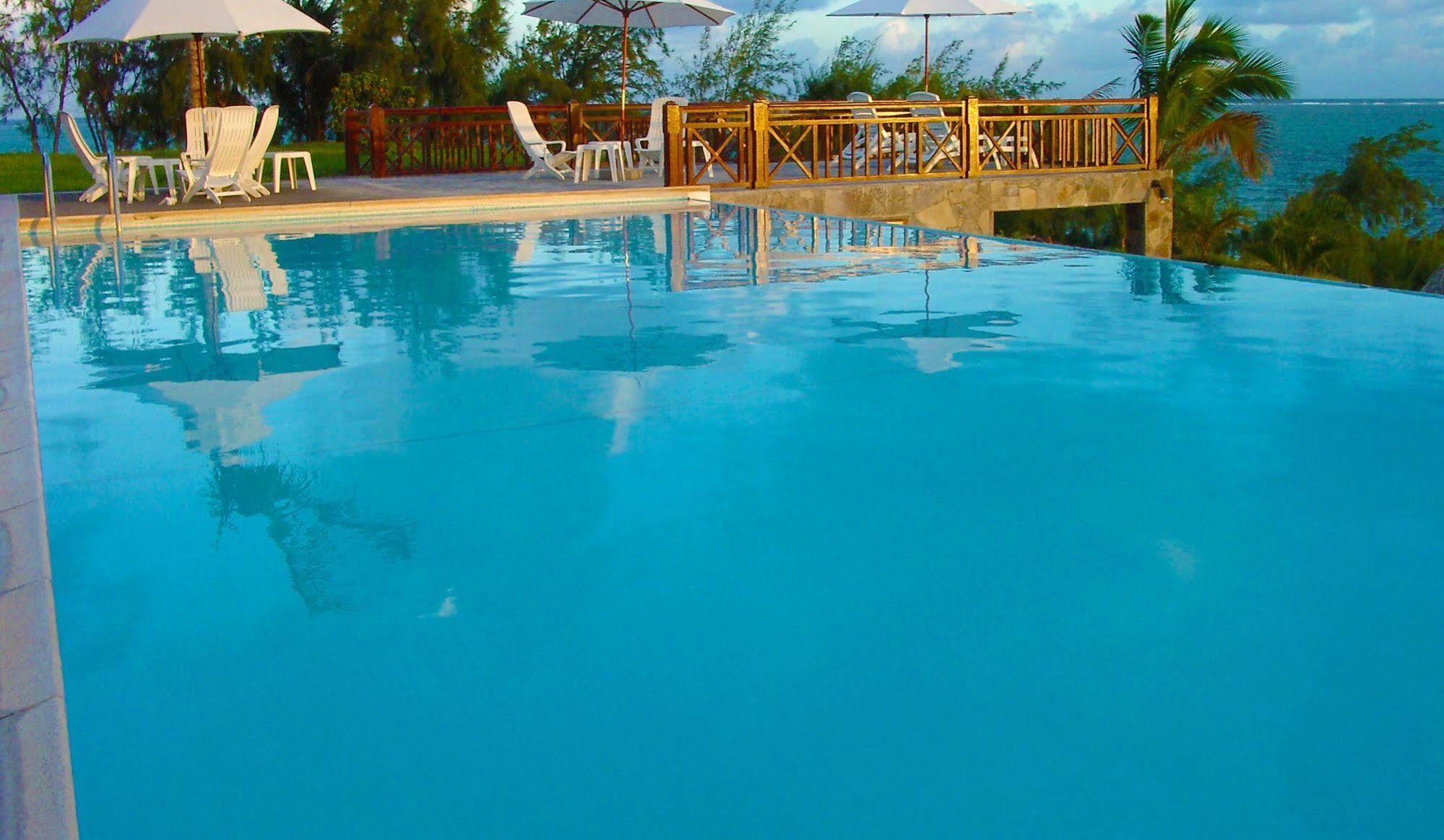 Hotel C Rodrigues Mourouk Port South East