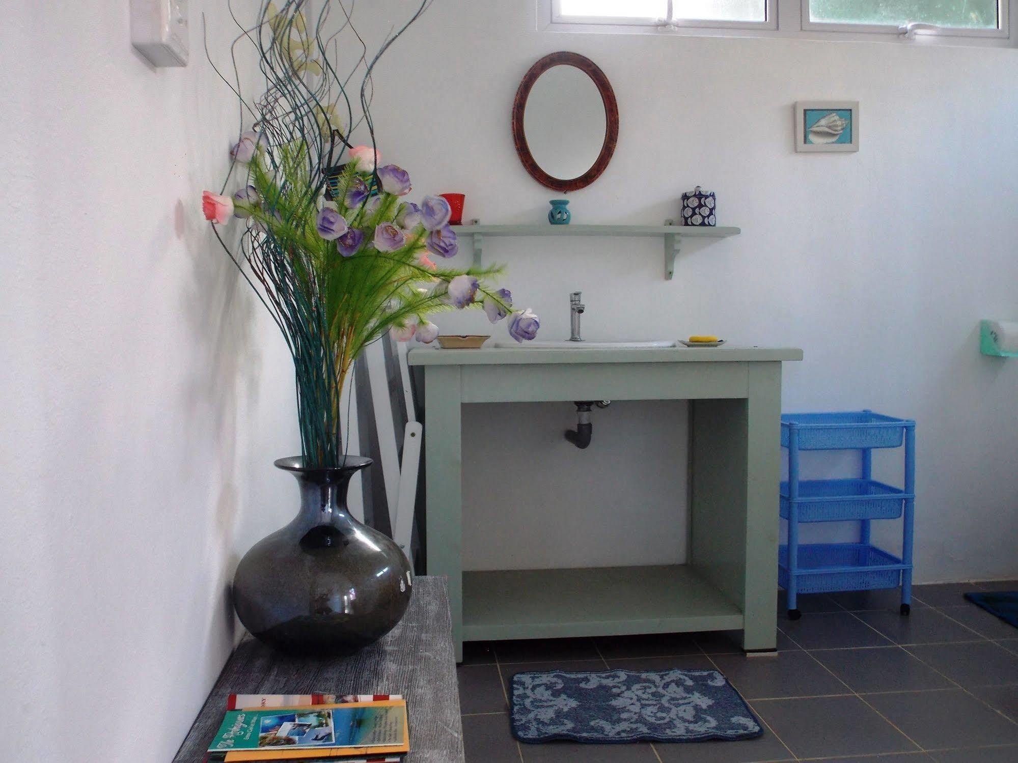 La Allamanda Guest house Gravier