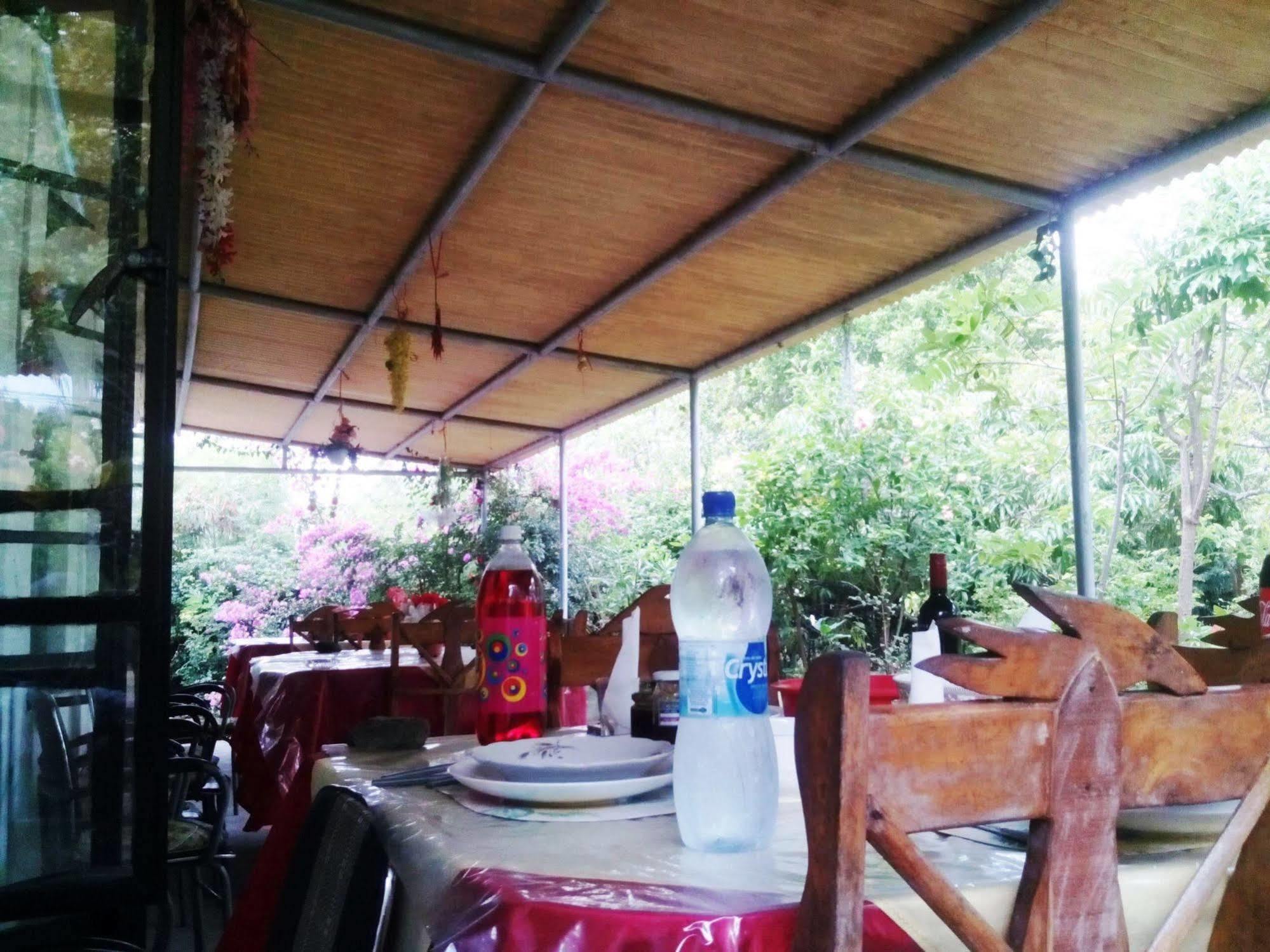 Chez Ronald Port Mathurin
