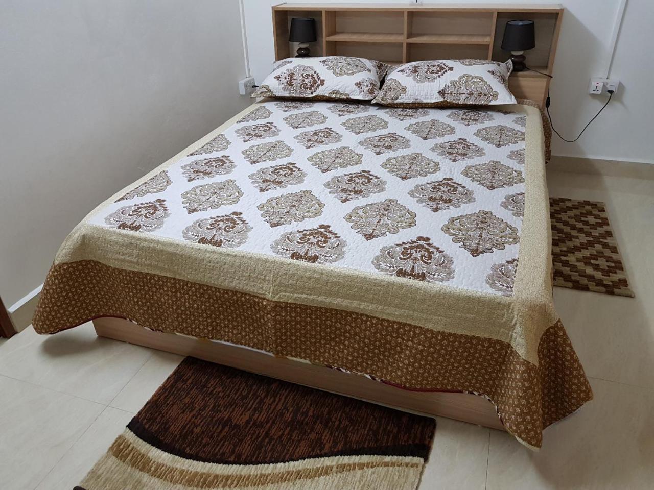 Sima Apartment *