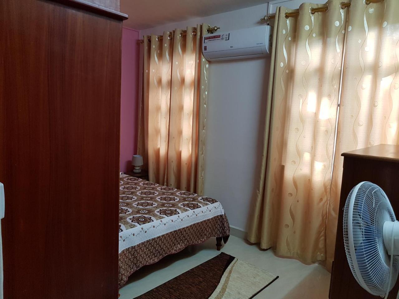 Sima Apartment