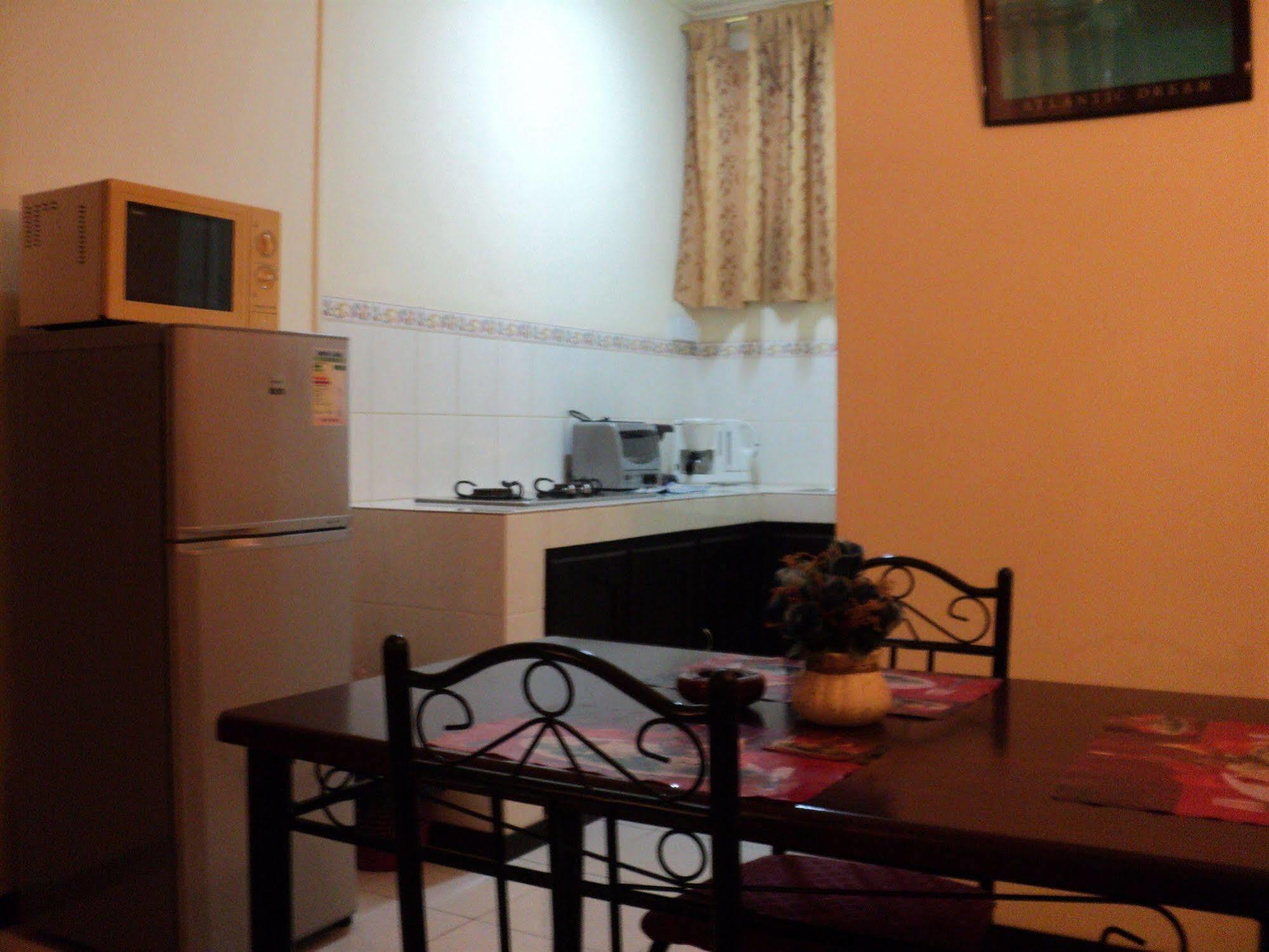 Monalysa Holidays * Grand Baie