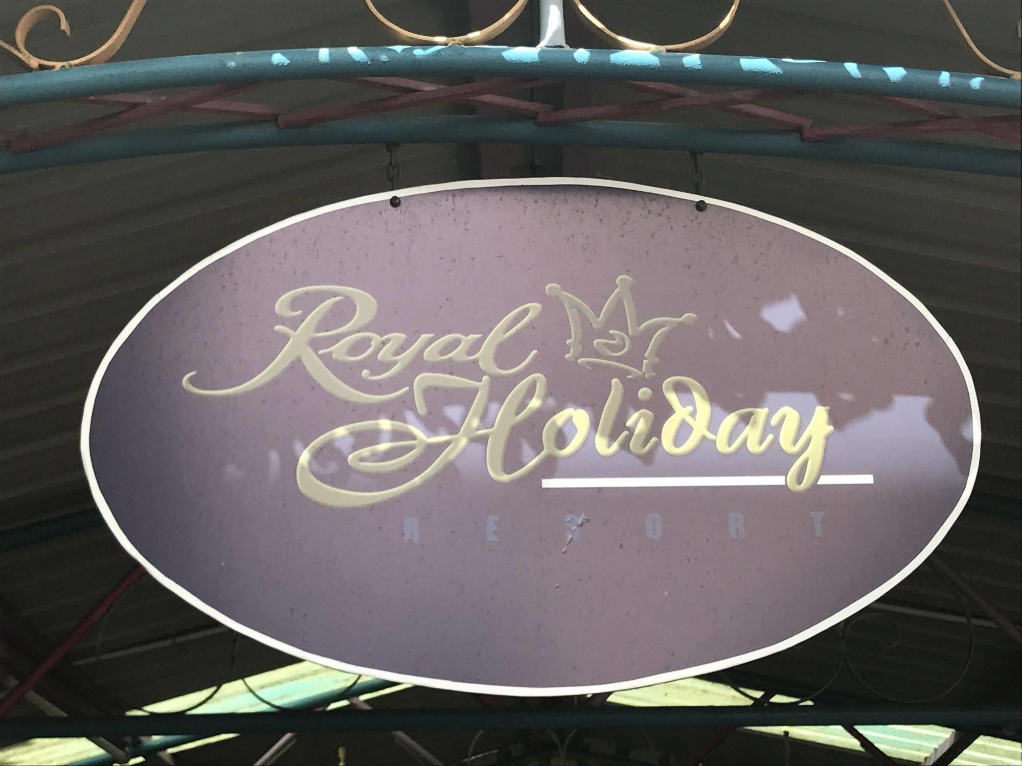Royal Hotel 3*