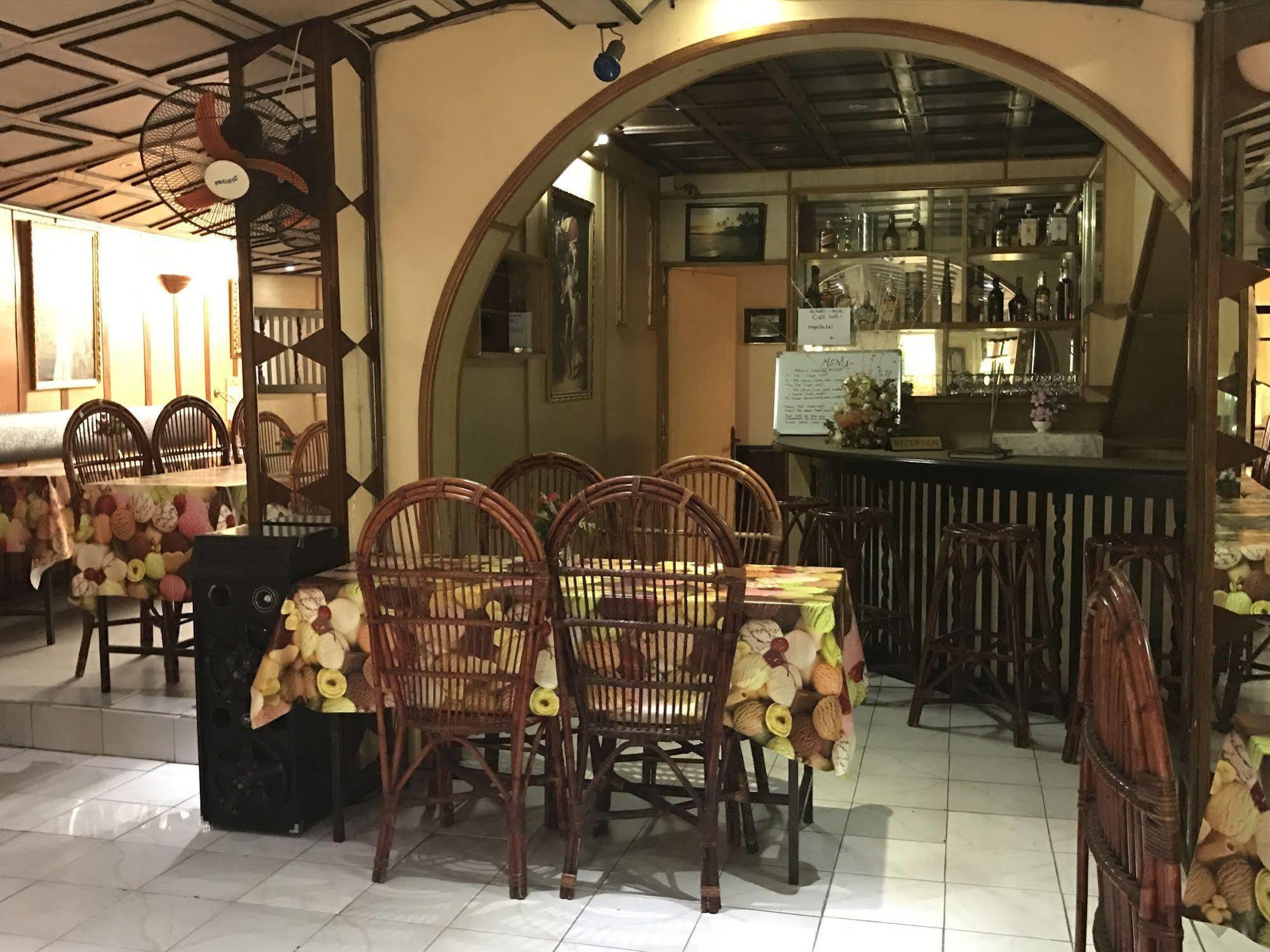 Hotel Royal 3*