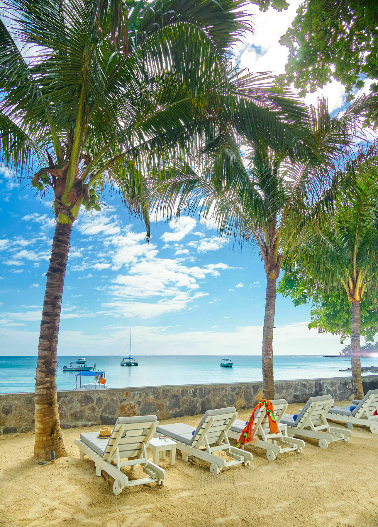 Aparthotel Le Beachclub Pereybere Beach