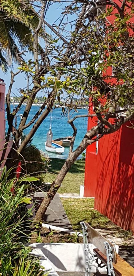 Colibri Beach Villas *