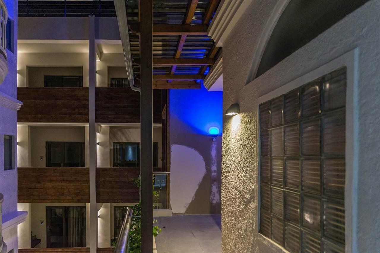 Pereybere & Hotel 3*